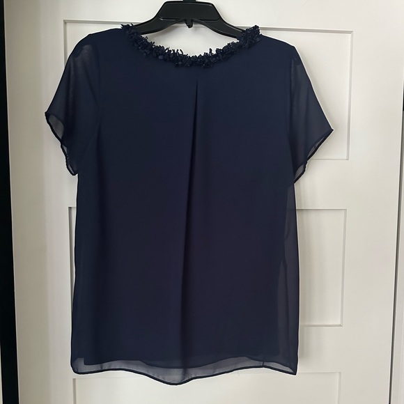 Banana Republic ruffle neck top - Picture 2 of 6
